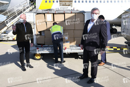 Ankunft von Corona-Schutzmaterialien aus China in Hannover