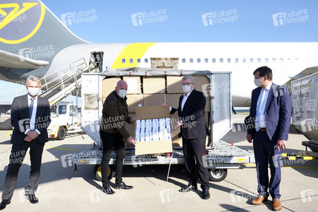 Ankunft von Corona-Schutzmaterialien aus China in Hannover