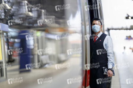 Symbolfoto Maskenpflicht