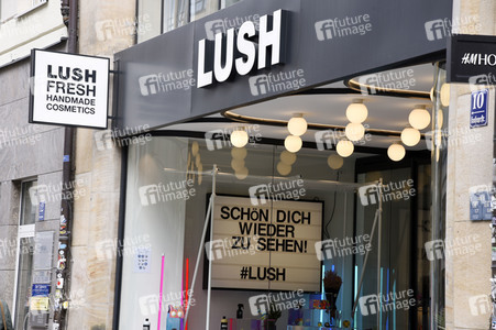 Symbolfoto Ladenöffnungen nach Lockerung der Corona-Beschränkungen