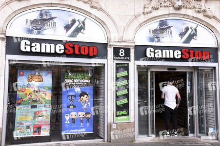 Symbolfoto Ladenöffnungen nach Lockerung der Corona-Beschränkungen