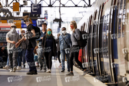 Symbolfoto Maskenpflicht