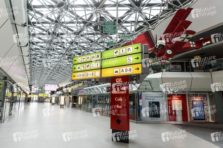 Symbolfoto Flughafen Tegel