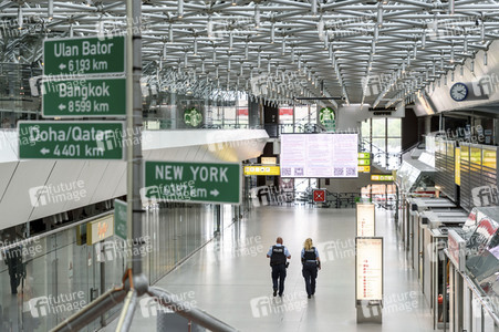 Symbolfoto Flughafen Tegel
