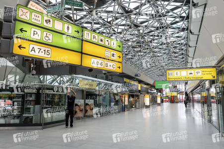 Symbolfoto Flughafen Tegel