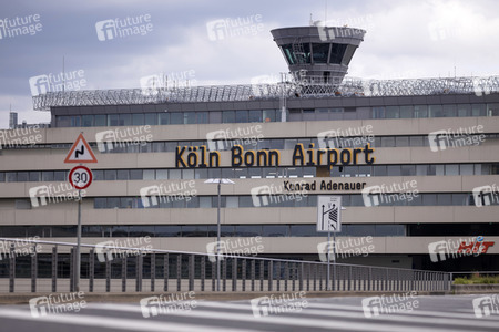 Symbolfoto Flughafen Köln/Bonn