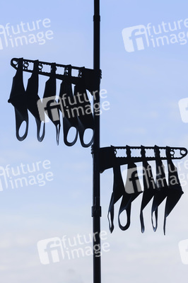 Symbolfoto Mundschutzdesinfektion