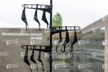 Symbolfoto Mundschutzdesinfektion