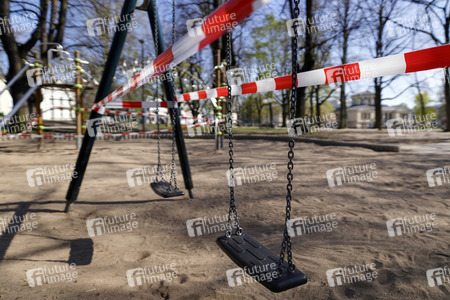 Symbolfoto Lockerung der Corona-Maßnahmen