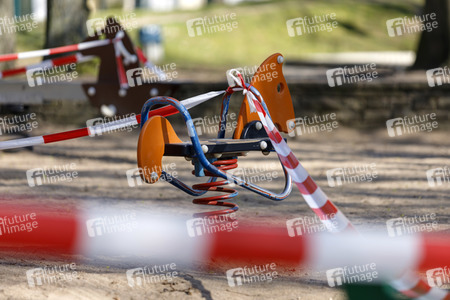 Symbolfoto Lockerung der Corona-Maßnahmen
