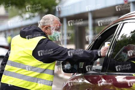 Armin Laschet besucht das Ford-Werk in Köln