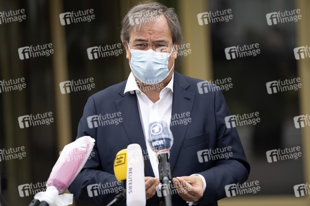 Armin Laschet besucht das Ford-Werk in Köln