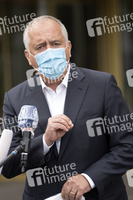 Armin Laschet besucht das Ford-Werk in Köln