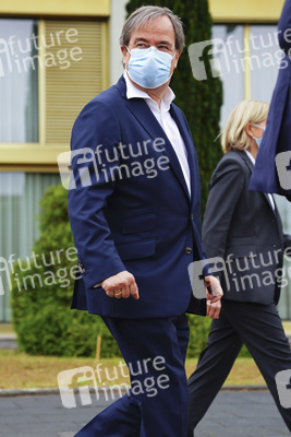 Armin Laschet besucht das Ford-Werk in Köln