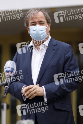 Armin Laschet besucht das Ford-Werk in Köln