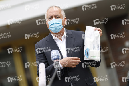 Armin Laschet besucht das Ford-Werk in Köln