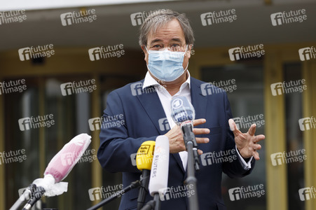 Armin Laschet besucht das Ford-Werk in Köln