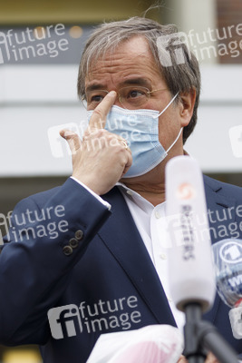 Armin Laschet besucht das Ford-Werk in Köln