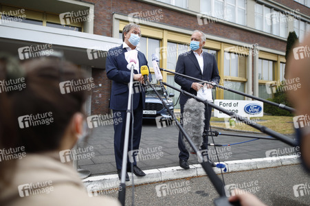 Armin Laschet besucht das Ford-Werk in Köln