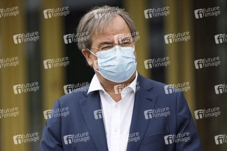 Armin Laschet besucht das Ford-Werk in Köln