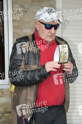 Eddy Kante unterwegs in Hamburg