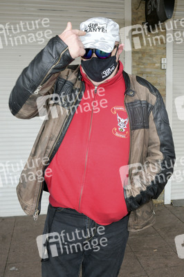 Eddy Kante unterwegs in Hamburg