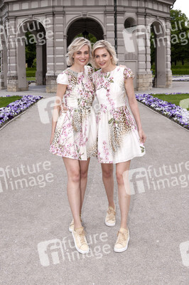 Fototermin mit Nina und Julia Meise in München