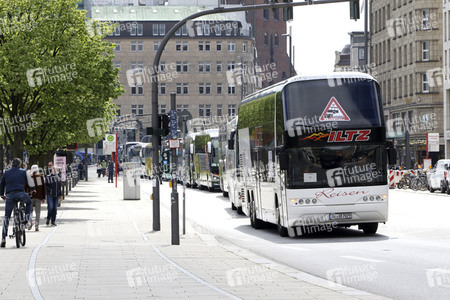 Reisebusdemo in Hamburg
