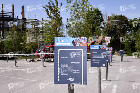 Auto Dult in Taufkirchen