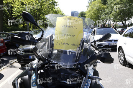 Fahrschuldemo in Hamburg