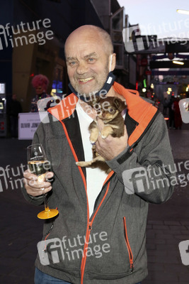 Mahnwache zum Erhalt der Kiez-Kultur in Hamburg