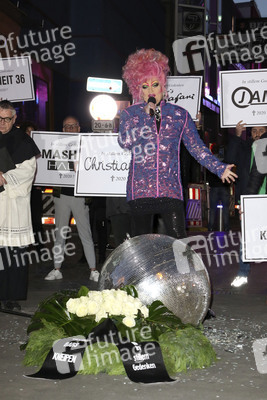 Mahnwache zum Erhalt der Kiez-Kultur in Hamburg