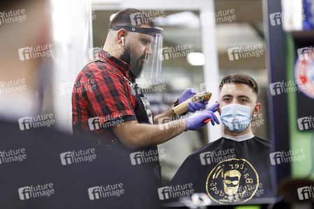 Symbolfoto Corona-Lockerungen