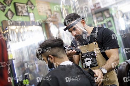 Symbolfoto Corona-Lockerungen