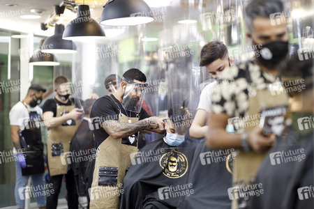 Symbolfoto Corona-Lockerungen