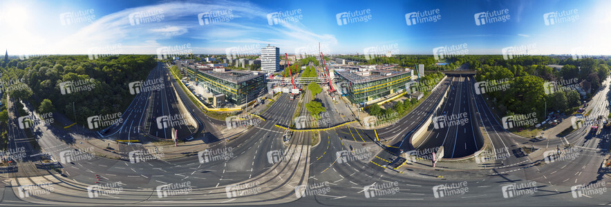 Errichtung der Verbindungsbrücke am Continentalgebäude in Hannover