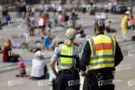 Demo gegen Corona-Maßnahmen in Köln