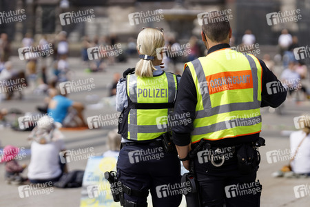 Demo gegen Corona-Maßnahmen in Köln