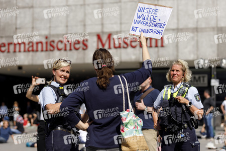 Demo gegen Corona-Maßnahmen in Köln