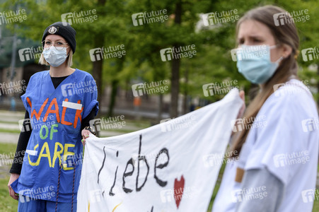 'Walk of Care' Demonstration in Berlin