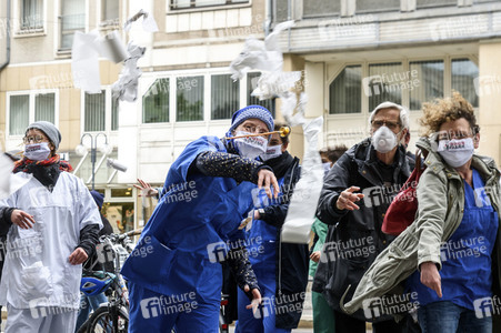 Demonstration vom Aktionsbündnis 'Gesundheit ohne Profite' in Berlin