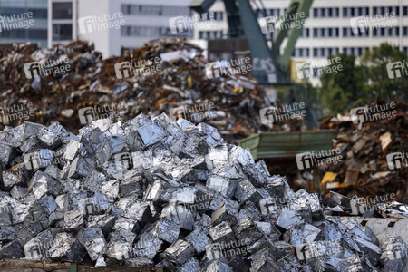 Symbolfoto Schrottplatz