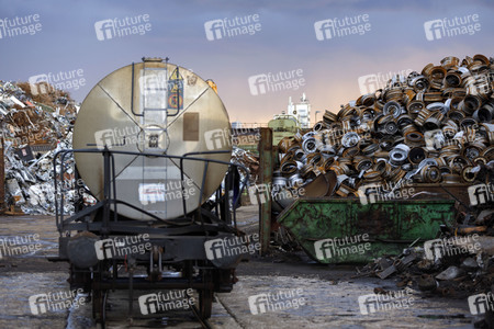 Symbolfoto Schrottplatz