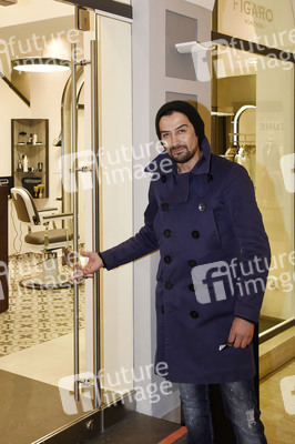 Friseurbesuch von Adrian Can in München