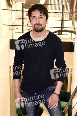 Friseurbesuch von Adrian Can in München