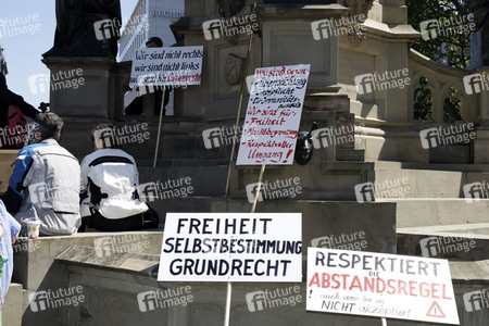 Corona-Demos in Frankfurt
