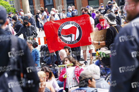 Corona-Demos in Köln