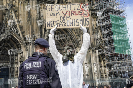 Corona-Demos in Köln