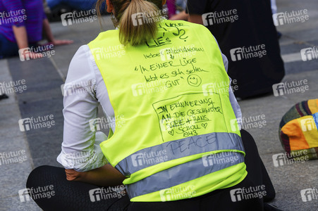 Corona-Demos in Köln