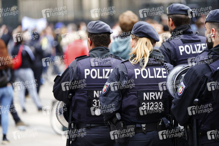 Corona-Demos in Köln